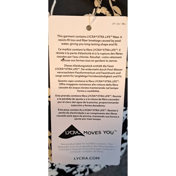 Lands End Womens Black White Floral Swim Crop Top Built-in Bra Size 14 NEW - Picture 4 of 9